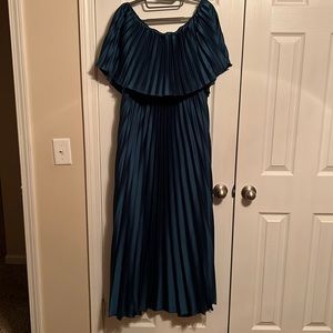 Womens off the shoulder maxi dress